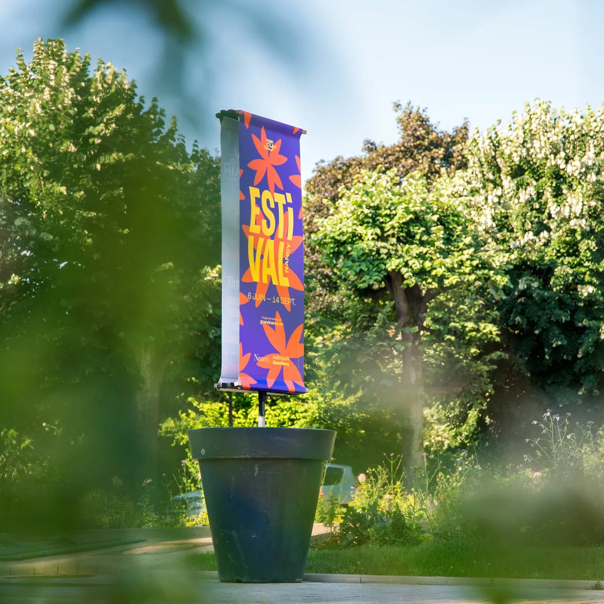 Pot-bâche de l'affiche 2025 de l'Estival de la Métropole du Grand Nancy